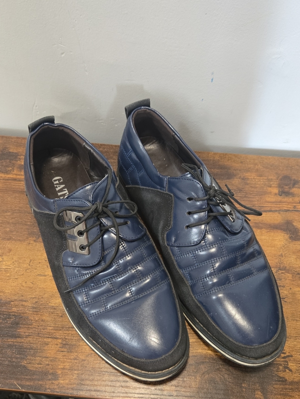 Navy and Black Leather Lace-Up Derby Shoes Suede Rubber Soles